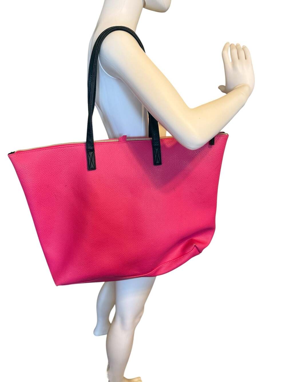 Vintage EXTRA Large Hot Pink Pebble Faux Leather Travel Bag/hot Pink Weekend Bag